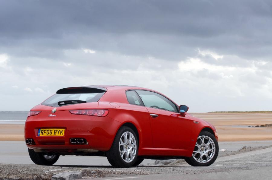  Alfa Romeo Brera (939D) 2006 года  (UK) (фото 14 из 52)